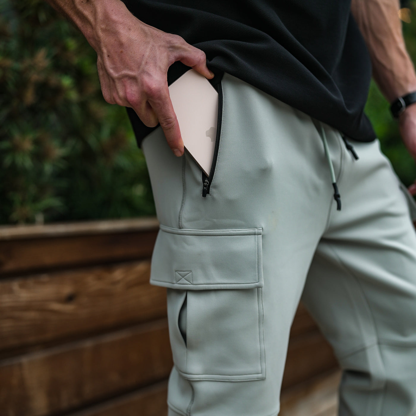 Tech Joggers - Frost Grey