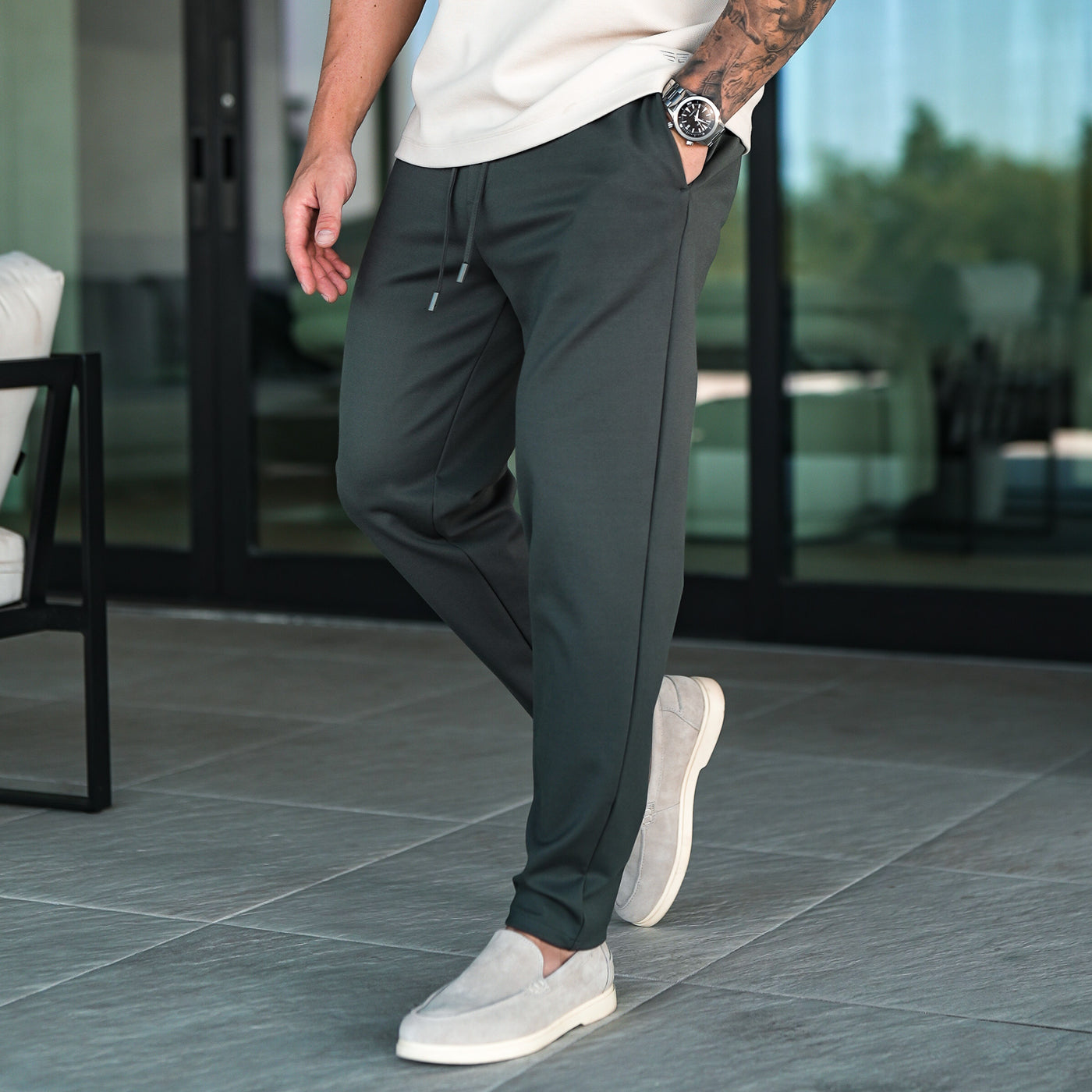 Casual Chinos - Forged Green